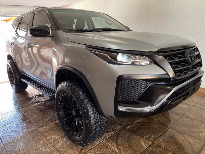 TOYOTA FORTUNER 2024 4X4 2.8 DIESEL