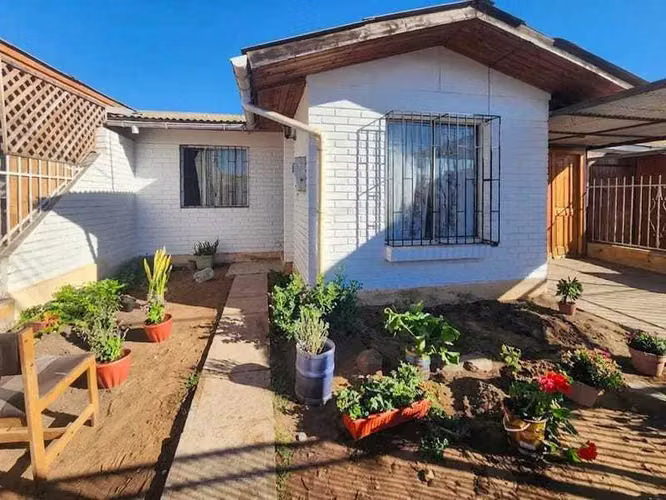 Venta Casa 3d/1b/1e . La Florida - La Serena (176210)