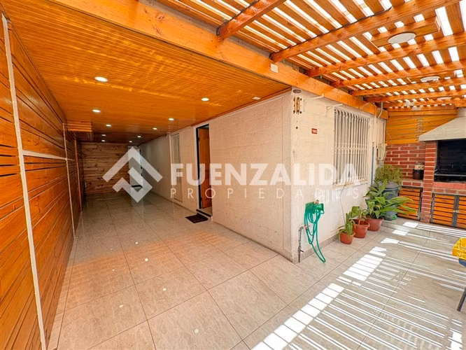 Casa en venta de 3 dormitorios en Puente Alto, JS