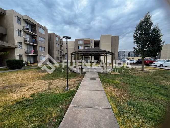 Departamento en venta de 3 dorm. en Maipú - Imagen 2