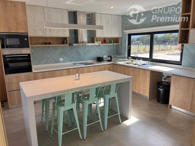 Exclusiva Casa en Parcela en Campiña Casablanca 4D 4B