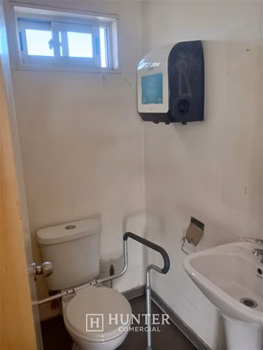 Local 144 m2 Habilitado Piso 2, G. Alderete, Vitacura