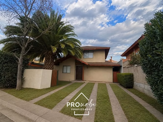 Venta casa 3D 3B Barrio La Hacienda, Peñalolén