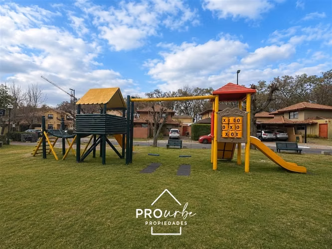 Venta casa 3D 3B Barrio La Hacienda, Peñalolén