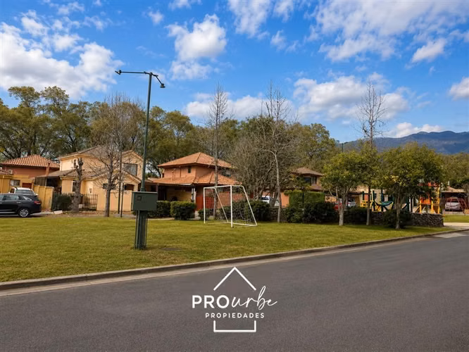 Venta casa 3D 3B Barrio La Hacienda, Peñalolén