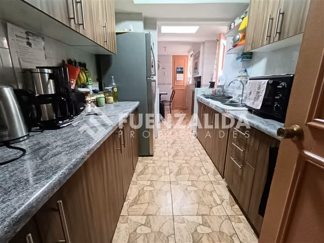 Casa en venta de 4 dorm. en Ñuñoa