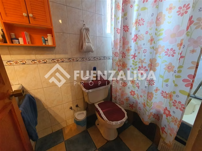 Casa en venta de 4 dorm. en Ñuñoa
