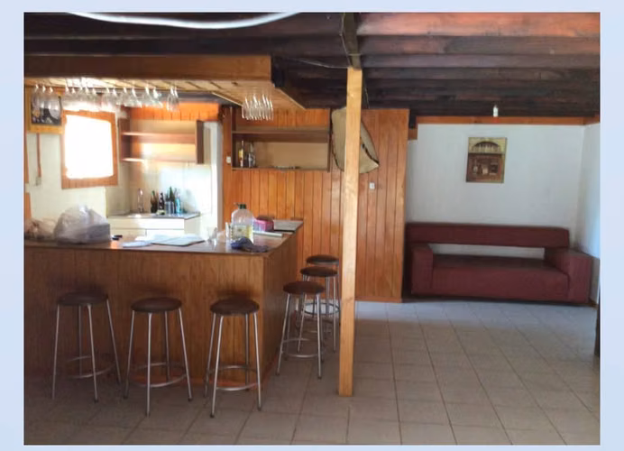 Restaurante/Eventos + Casa 3D, Piscina y Bosque – Queri