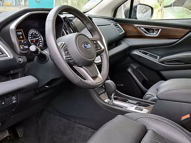 SUBARU EVOLTIS 2025