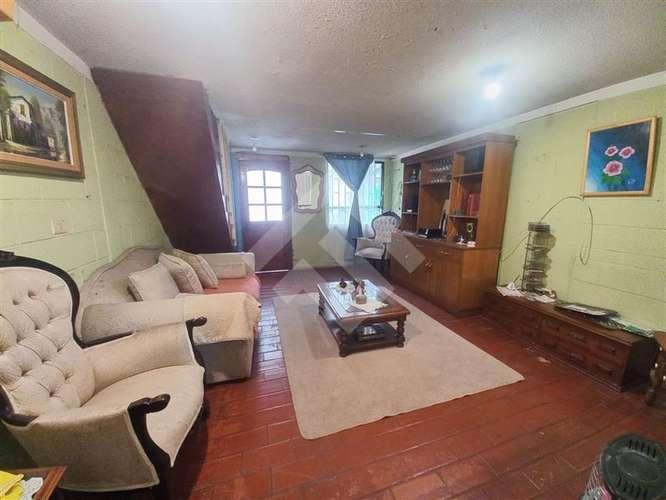 Casa en venta de 4 dormitorios en Puente Alto, JS
