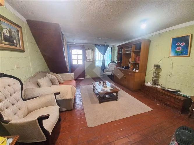 Casa en venta de 4 dormitorios en Puente Alto, JS