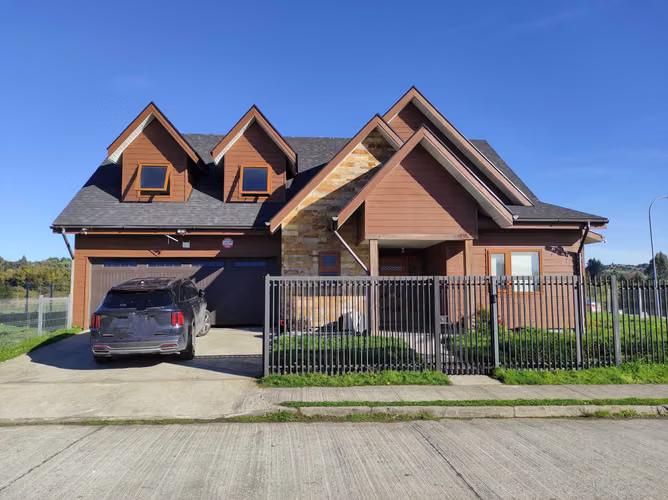 Espectacular casa 5 Dorm en Puerto Varas (176233)