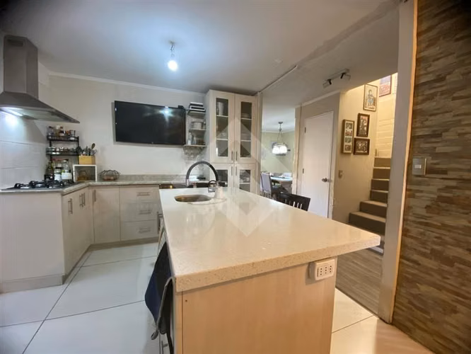 Casa en venta 3 dormitorios en Buin, JS