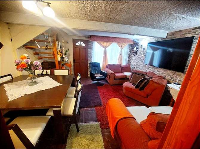 Casa en venta de 3 dormitorios en Peñalolén, JS - Imagen 3