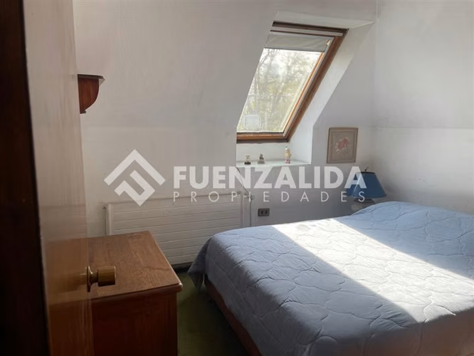 Amplia casa en venta 5 dormitorios en Las Condes, ERZ - Imagen 22