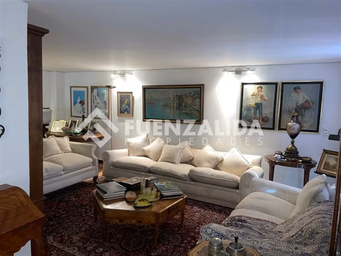 Amplia casa en venta 5 dormitorios en Las Condes, ERZ - Imagen 4