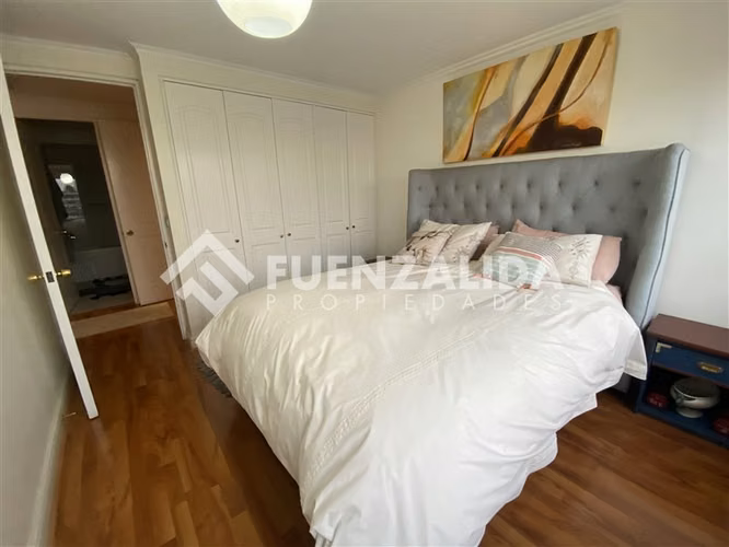 Departamento en venta de 4 dorm. en Las Condes