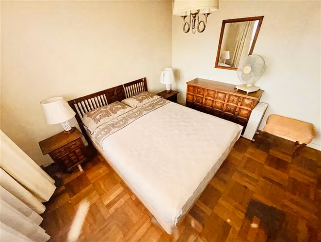Casa en venta de 4 dorm. en La Reina / Country Club