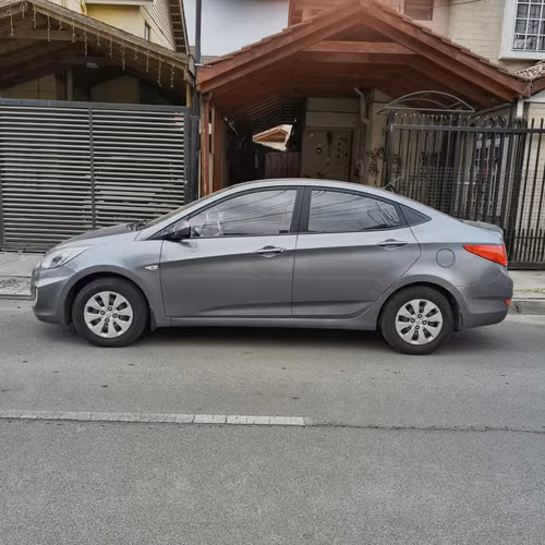 VENTA VEHICULO HYUNDAI ACCENT 2016