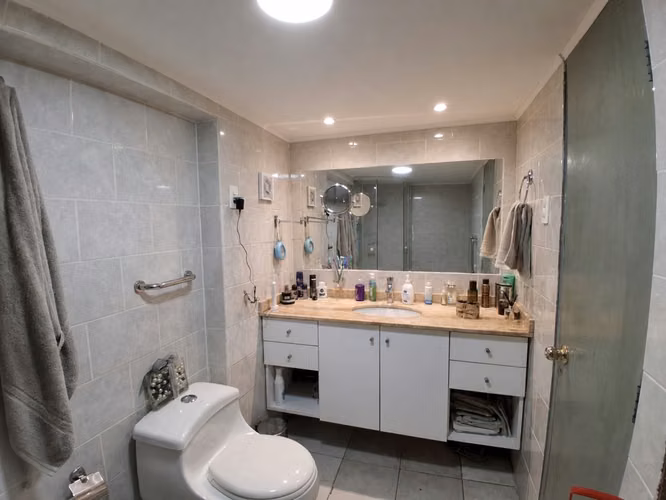 VENTA LINDO DEPARTAMENTO EN MIRAFLORES, VIÑA DEL M