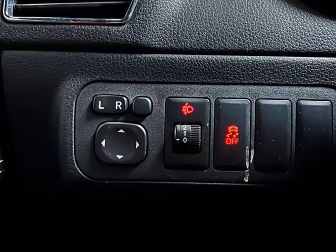 DFSK SUV 560 COMFORT 1.8L 4X2 MT5 5P año 2024