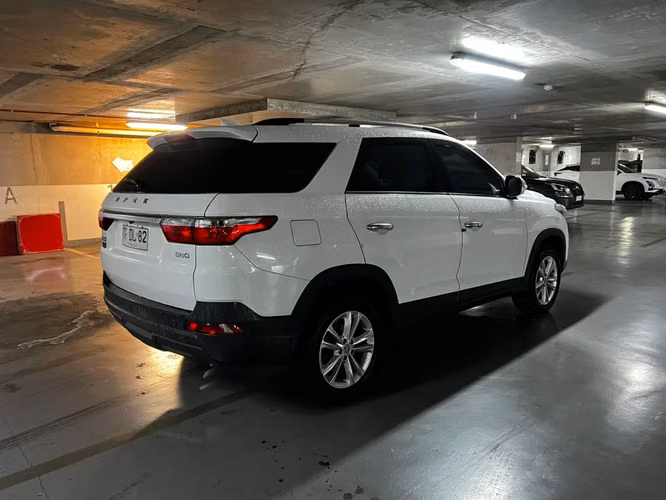 DFSK SUV 560 COMFORT 1.8L 4X2 MT5 5P año 2024