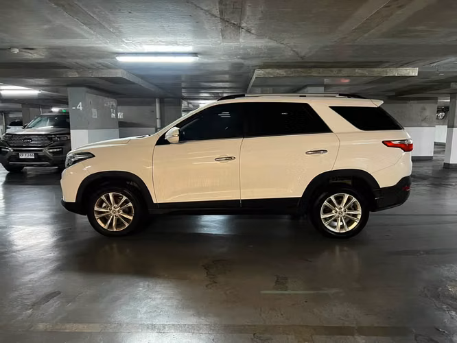 DFSK SUV 560 COMFORT 1.8L 4X2 MT5 5P año 2024