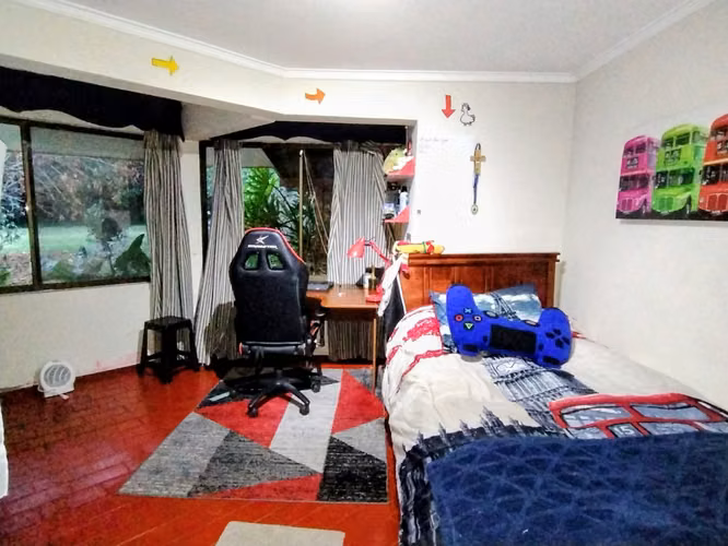 ARRIENDO CASA DE 4D/4B EN PARCELA CERCANA AL COLEGIO CARAMPANGUE