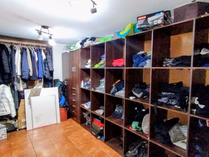 ARRIENDO CASA DE 4D/4B EN PARCELA CERCANA AL COLEGIO CARAMPANGUE