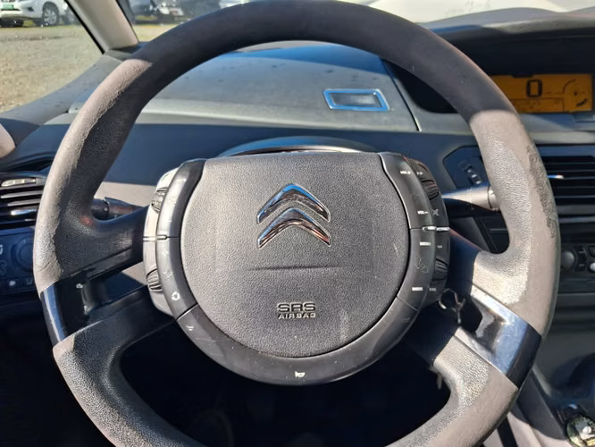 CITROEN C4 PICASSO 1.6 DIESEL   2012