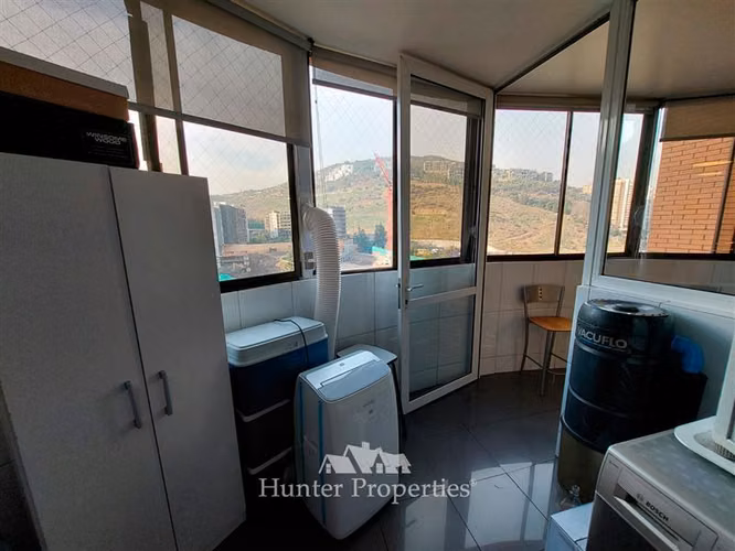 Espacioso dpto arriendo 4D-3B-Ss-sala estar, vista despejada