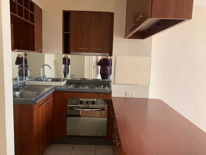 Arriendo Departamento con estacionamiento(Sub)  y  Bodega