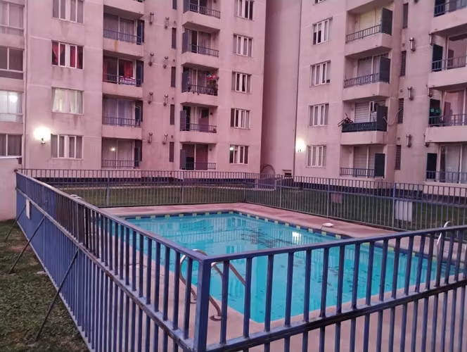 Amplio y Luminoso Hogar Familiar (176271) - Imagen 2