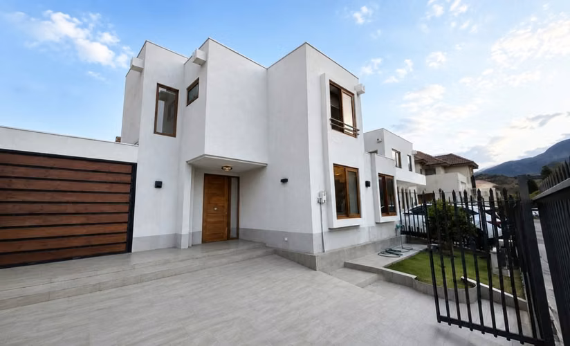 Se vende acogedora propiedad familiar