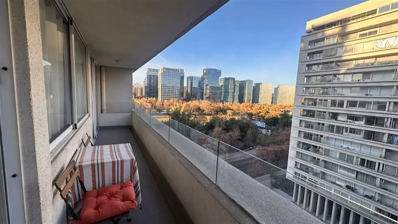 Departamento en venta de 2 dorm. en Las Condes