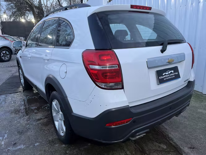 CHEVROLET CAPTIVA VI LS 2.4 AUT AÑO 2017