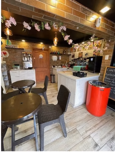 SE VENDE O SE ARRIENDA PANADERIA,PASTELERIA,CAFETERIA