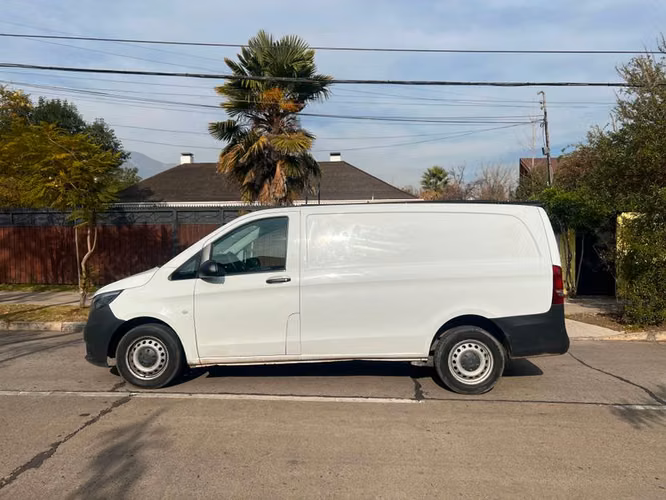 MERCEDES BENZ VITO 111 CDI 6_M3 - 2022 | 16