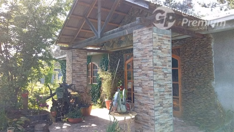 Casa en venta de 3 dorm. en Nueva Imperial