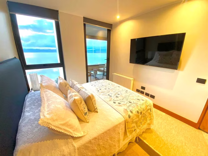 VENDO DEPARTAMENTO 2D FRENTE LAGO VILLARRICA (176306)