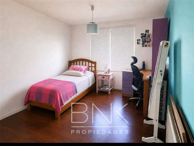 Casa en venta Nicanor Plaza 5 dorm. - La Reina