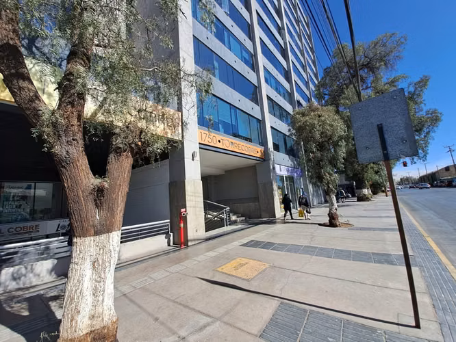 Se arriendan 3 oficinas en Edificio Torre El Cobre