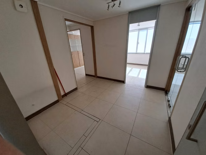 Se arriendan 3 oficinas en Edificio Torre El Cobre - Imagen 9