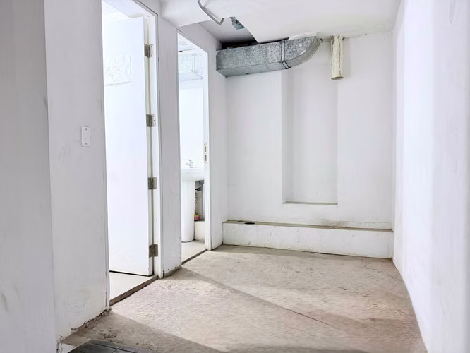 Ubicación Ideal para tu negocio. M Bellas Artes (176343)