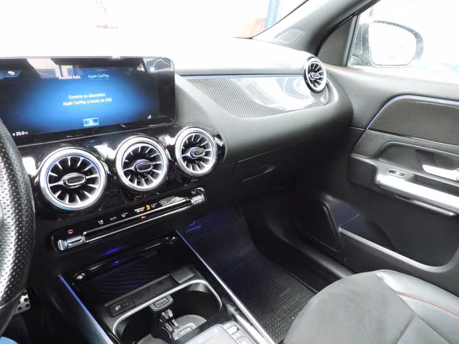 MERCEDES-BENZ GLA 220 D 1.9 4X4 2023