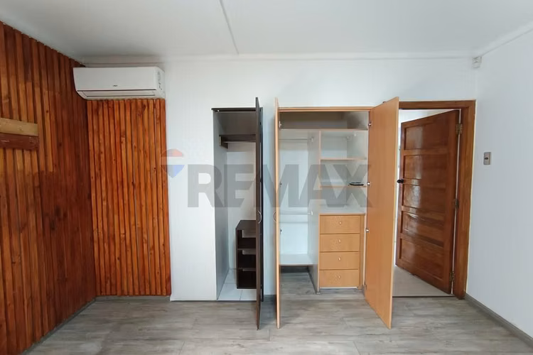 Casa 3d, 2b + 2d, 1b