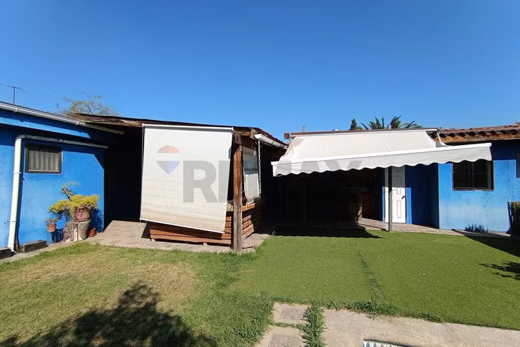 Casa 3d, 2b + 2d, 1b