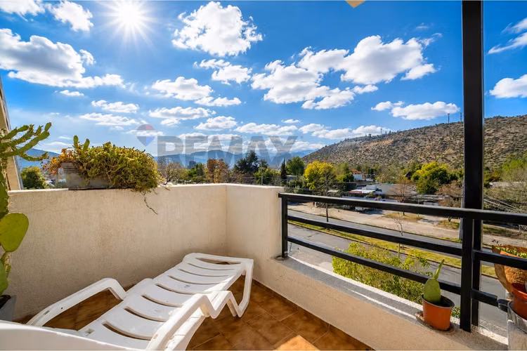 Duplex con vista a la cordillera, las condes
