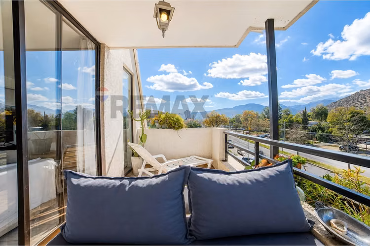 Duplex con vista a la cordillera, las condes