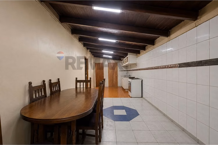 Vendo casa con local comercial - los angeles